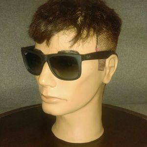 RayBan Wayfarer "Justin" Sunglasses